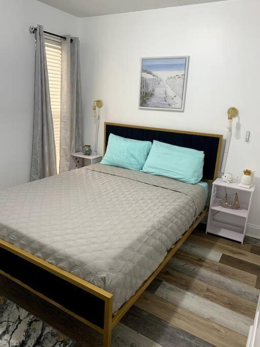 Fullyrenovated 1 Min Walk2 Beach.5min To Peir Park Apartment